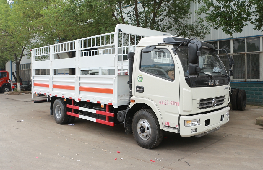 東風(fēng)多利卡氣瓶運(yùn)輸車